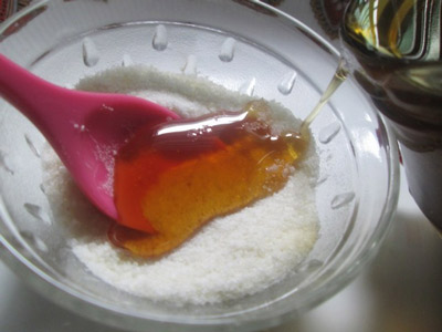 рисовый скраб с медом