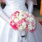 букет невесты с розами