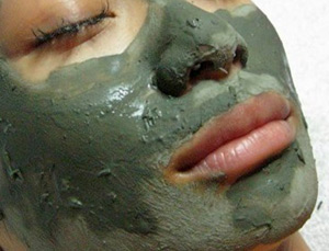 зеленая глина для здоровья кожи лица