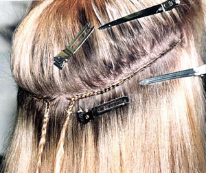 пример наращивания волос методом пришивания тресса